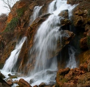 Cascada traseu Wuchang-Su