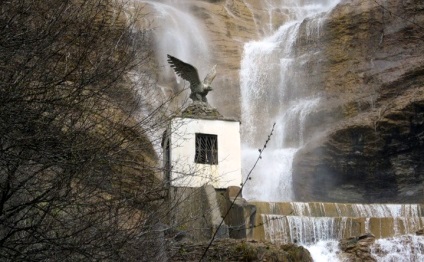 Uchan su cum se ajunge acolo cu masina (cascada) Uchan su cum să obțineți cu mașina