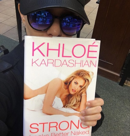 Trăiește ca Chloe Kardashian (se ridica în dimineața seta alarma) Trăiește ca Chloe Kardashian