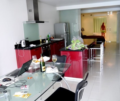 Rezervați la un hotel pe recenzie (recenzie) Rezervările la Hotel Review