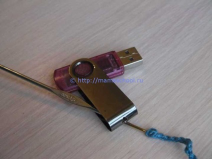 Acoperiți pentru stick-ul cu mâinile lor, cum să facă un caz pentru stick-microni (do) Acoperiți pentru stick-ul cu mâinile lor, cum să facă cazul pentru bliț u
