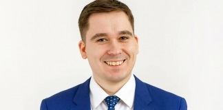 E-municipalitate „ca un instrument de modernizare administrației publice locale din România și pentru (modelul“ municipalități electronice „) E-municipalitate „, ca un instrument pentru modernizarea administrației locale din România și