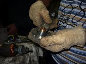Cum de a elimina demarorul și înlocuiți ștecherul în ea pentru hyundai accent, hyundai în limba rusă (hyundai) Cum de a elimina demarorul și înlocuiți ștecherul în ea pentru hyundai accent, hyundai în limba rusă