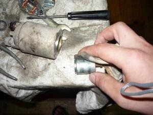 Cum de a elimina demarorul și înlocuiți ștecherul în ea pentru hyundai accent, hyundai în limba rusă (starter) Cum de a elimina demarorul și înlocuiți ștecherul în ea pentru hyundai accent, hyundai în limba rusă