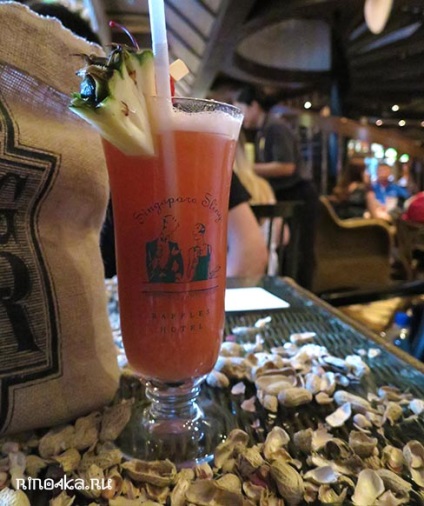 Cocktail-uri în Thailanda - cocktail-uri rețete thailandeze, băuturi exotice la Ghidul Phuket (rețete) Cocktail-uri din Thailanda - reteta cocktail-uri thailandeze, băuturi exotice, un ghid pentru Phuket