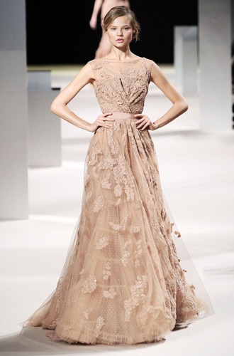 De lux - am 5 designeri libanezi, pentru a cuceri lumea, Marie Claire (Elie Saab Haute) De lux - am 5 designeri libanezi, pentru a cuceri lumea, Marie Claire