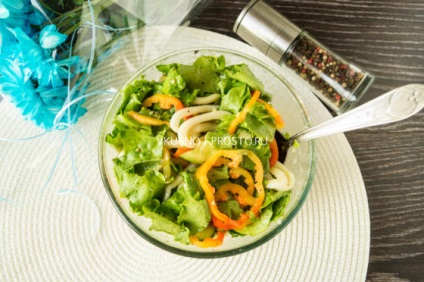 Salata cu calmari și castravete (castravete) Salata cu calmari și castravete