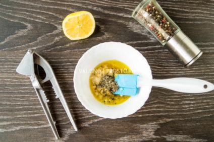 Salata cu calmari și castravete (salată) Salata cu calmari și castravete
