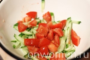 Salata cu bastoane crab, roșii și porumb reteta cu fotografie (porumb) Salata cu bastoane crab, roșii și porumb reteta cu o fotografie