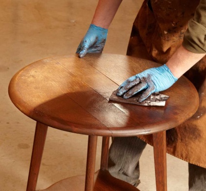 mobilier vechi înainte și după fotografii (fotografii) Imaginea veche de mobilier înainte și după