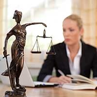 Versetele despre un avocat (instanță) Versetele despre un avocat