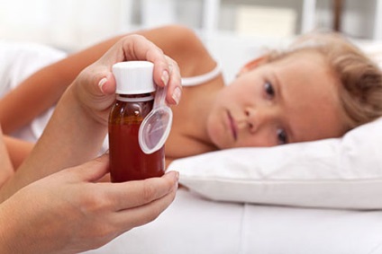 Strep gât medicamente și remedii populare tratarea bolilor clasice, durere în gât (mijloc) medicamente strep gât și tratament clasic remedii populare de boli, durere în gât