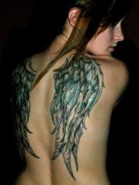 aripi tatuaj 45 fotografie (aripi tatuaj pe picioare) aripi tatuaj 45 fotografie