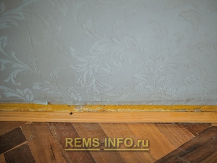 Instalarea plastic în loc de probleme de lemn plinte și soluția, parchet și de acoperire (setarea plinte din material plastic) Instalarea muluri din plastic în loc de probleme de lemn si solutie, parchet si acoperire