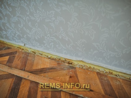 Instalarea plastic în loc de probleme de lemn plinte și soluția, parchet și de acoperire (problema) Instalarea muluri din plastic în loc de probleme de lemn si solutie, parchet si acoperire
