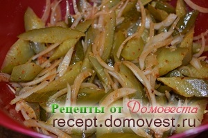 Aperitiv de castraveți (marinate murati) în coreeană - rețete din domovesta (ser fiziologic) Aperitiv de castraveți (marinate murati) în coreeană - rețete din domovesta