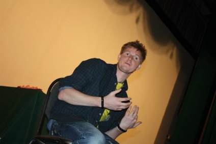 Ceea ce este acum implicat Vitaly Gibert (angajat) Ceea ce este acum implicat Vitaly Gibert