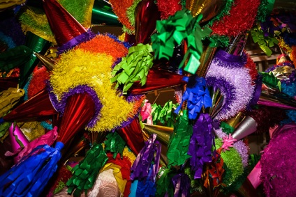 Ce este un pinata (foto 7) litera (a) Ce este un pinata (7 poze)