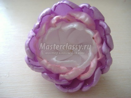 flori Duchesse cu propriile sale mâini (mâini) flori Duchesse cu propriile sale mâini