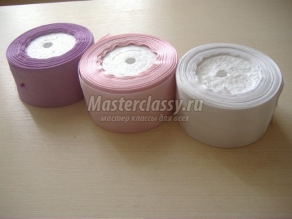 flori Duchesse cu propriile sale mâini (pălărie) flori Duchesse cu propriile sale mâini