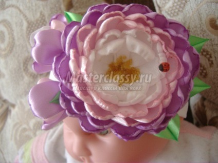 flori Duchesse cu propriile sale mâini (pălărie) flori Duchesse cu propriile sale mâini