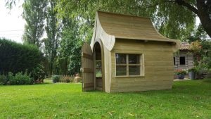 Joaca casa pentru a da propriile mâini - o fotografie exemple (pentru copii) Casă de joacă pentru grădină, cu propriile sale mâini - exemple Foto