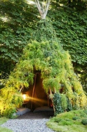Joaca casa pentru a da propriile mâini - o fotografie exemple (lor) Casă de joacă pentru grădină, cu propriile sale mâini - exemple Foto