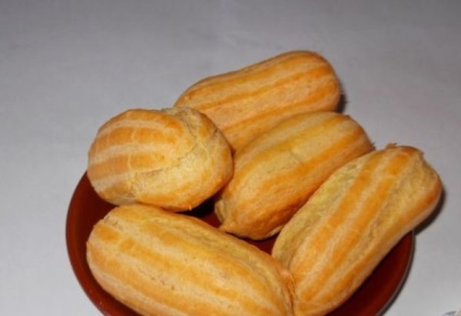 Eclairs cu reteta crema cu fotografie, conținutul caloric (Eclairs cu cremă de ouă de la Julia Vysotsky) Eclairs cu reteta crema cu fotografie, calorii