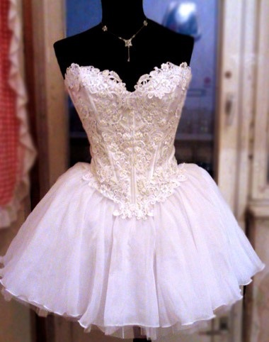 Extreme, neobișnuite, originale, șocante rochie de mireasa scurta (rochie de mireasa) ,,, rochii originale neobișnuite extreme șocante nunta scurt
