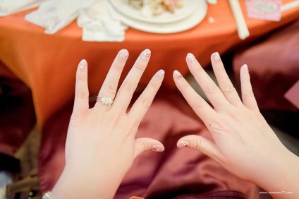 Acidul hialuronic la nivelul pielii (mecanismul de acțiune al acidului hialuronic) Acidul hialuronic la nivelul pielii