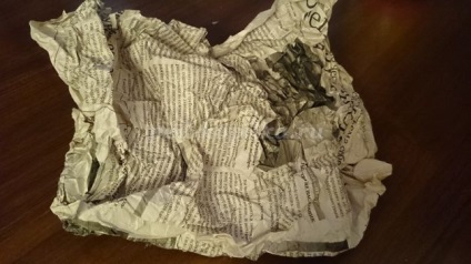 Ciuperci de hârtie cu mâinile (lor) Ciuperci de hârtie cu mâinile