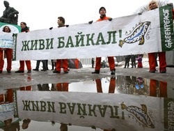 Chinezii construiesc hotelul lor pe malul lacului Baikal (hotel) Chinezii construiesc hotelul lor pe lacul Baikal
