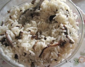Pui coapte în cuptor cu ciuperci, puii complet delicios coapte la o temperatură (pui gustos cuptor coace) Pui la cuptor cu ciuperci, pui întreg gustos copt la orice temperatură