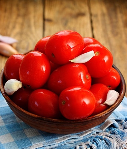 roșii murate (tomate) roșii murate