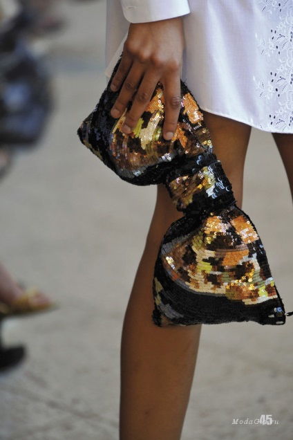 Moda si stil de arcuri arc (pantofi) Moda si stil de arcuri arc