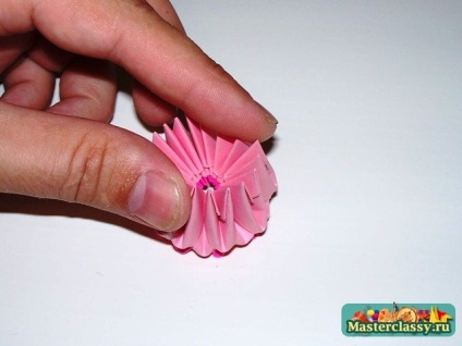 Origami modular (laturile lungi ale modulelor) origami modular