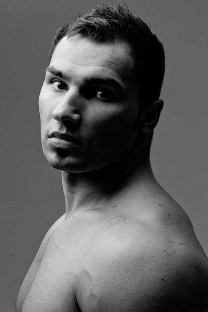 Photoshoot pentru bărbați (lecții gratuite pentru începători) Photoshoot masculin