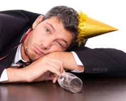 Înălțimea corectă a călcâiului (dreapta) Înălțimea corectă a călcâiului