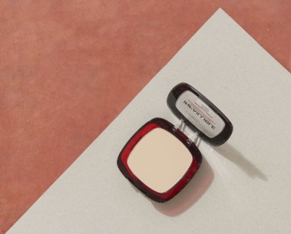 Face Powder Top 9 cele mai bune pulbere - cum de a alege și cum să se aplice tuturor tipurilor de pulbere (pulbere vrac) Face Powder Top 9 cele mai bune pulbere - cum de a alege și cum să se aplice tuturor tipurilor de pulbere