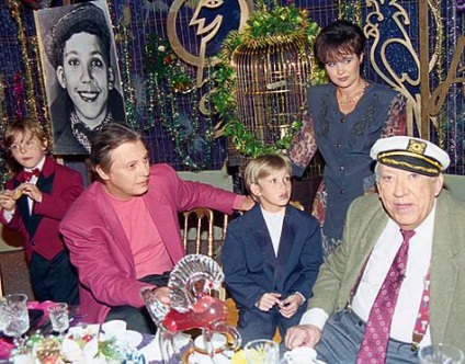 Son Nikulin a arătat fotografii de familie - Psihologie (Yuri Nikulin) Son Nikulin a arătat fotografii de familie - Psihologie