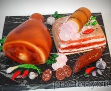 Castelul tort tort mastic cu o surpriză - o clasă de master cu fotografie (castel) Castelul tort tort mastic cu o surpriză - o clasă de master cu fotografii