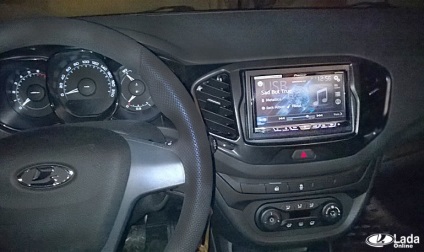 Instalarea 2 din radio Lada Vesta