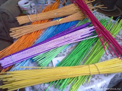 Ca și în cazul tuburilor produse de mai bine de vopsea ziar (ziar) Ca și în cele mai bune produse de vopsea tuburi de ziar