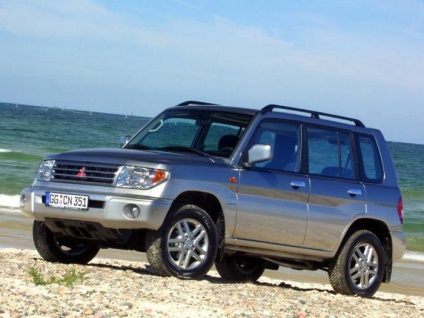 Mitsubishi Pajero Pinin спецификации компактен кросоувър