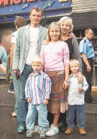 Actorul Serebriakov ALEKSEJ a plecat în Canada (Alex) Actorul Serebryakov Aleksey a plecat în Canada