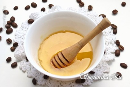 Celulita cafea și exfolieri miere la domiciliu (corp) Celulita cafea și miere exfolieri la domiciliu