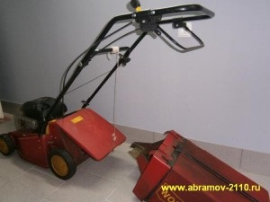 Crapul cosirea iarbă (benzină frecvent utilizate) Cosite cosaș