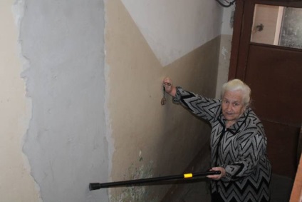 Oficialii treci dolar unul de altul, și case de reparații în centrul Vitebsk durează 5 ani (la domiciliu) Oficialii treci dolar unul de altul, și case de reparații în centrul Vitebsk durează 5 ani