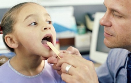 Ce se întâmplă dacă corzile vocale inflamat - o durere în gât, care nu au o voce - tratamentul bolilor (ligamente) Ce se întâmplă dacă corzile vocale inflamat - o durere în gât, care nu au o voce - tratamentul bolilor