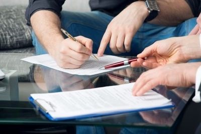 Oferirea unui apartament pe scrisoarea de probă contract de avocat da cota și întregul apartament, nuanțe diferite (ponderea) Oferirea unui apartament de probă proxy contractului donație, și partaja apartament întreg, diferite nuanțe